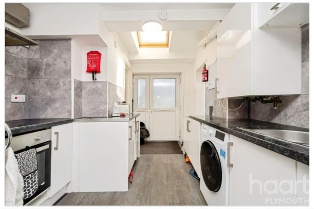 Ladysmith Road, Plymouth, PL4, photo 2