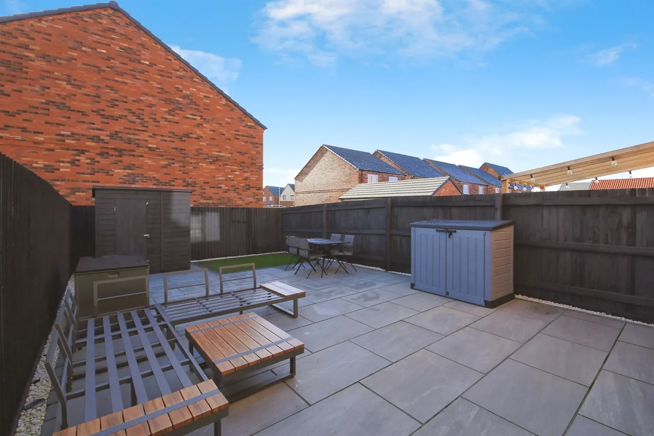 Tayberry Way, Peterborough, PE7, photo 18