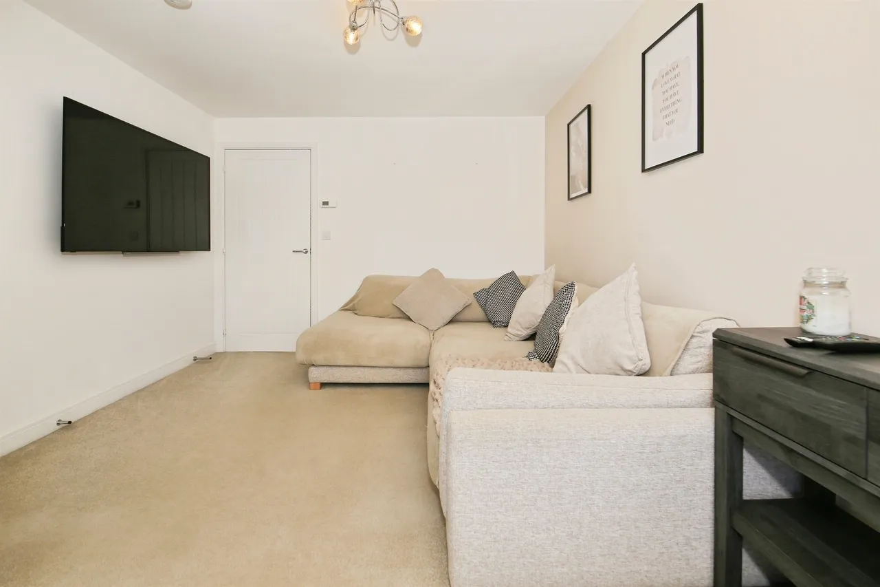 Tayberry Way, Peterborough, PE7, photo 6