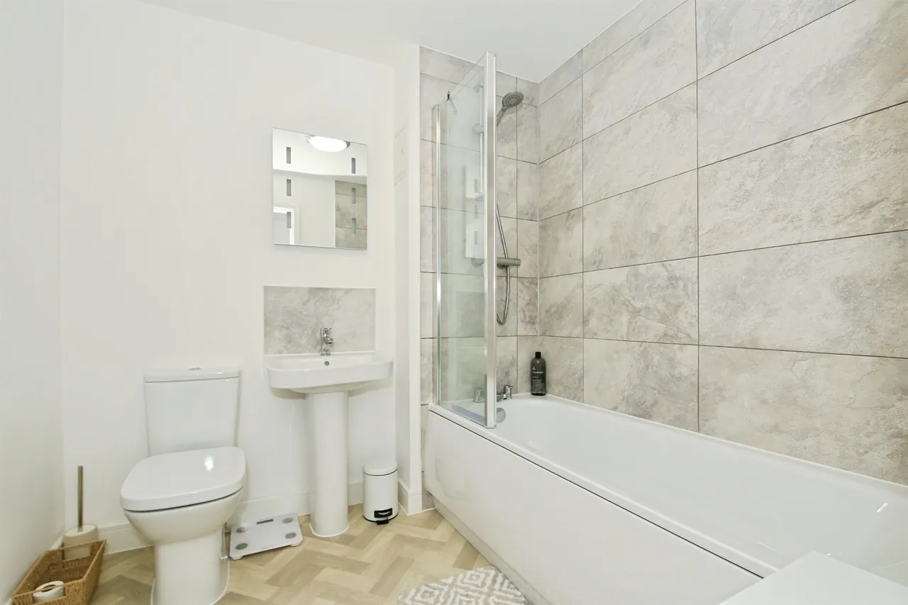 Tayberry Way, Peterborough, PE7, photo 14