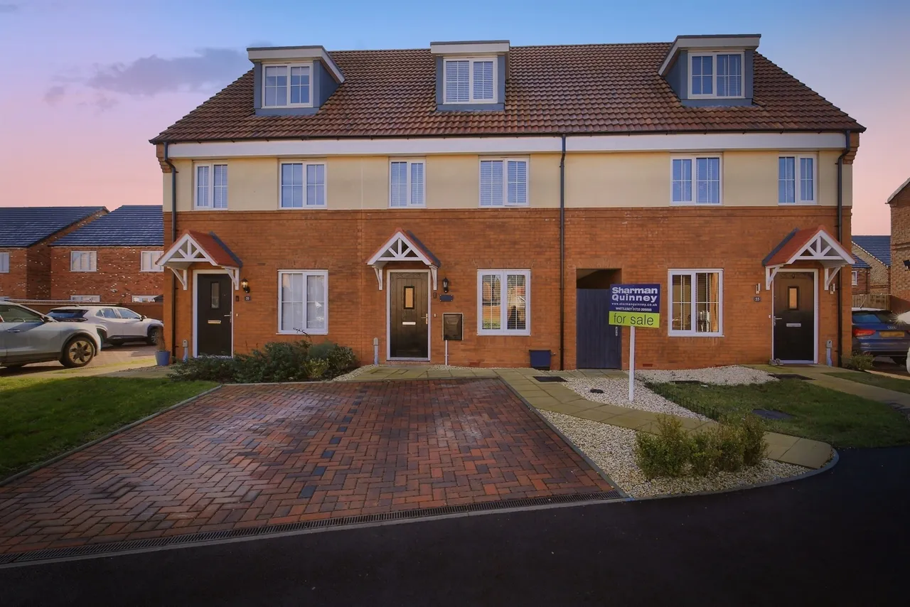 Tayberry Way, Peterborough, PE7, photo 5