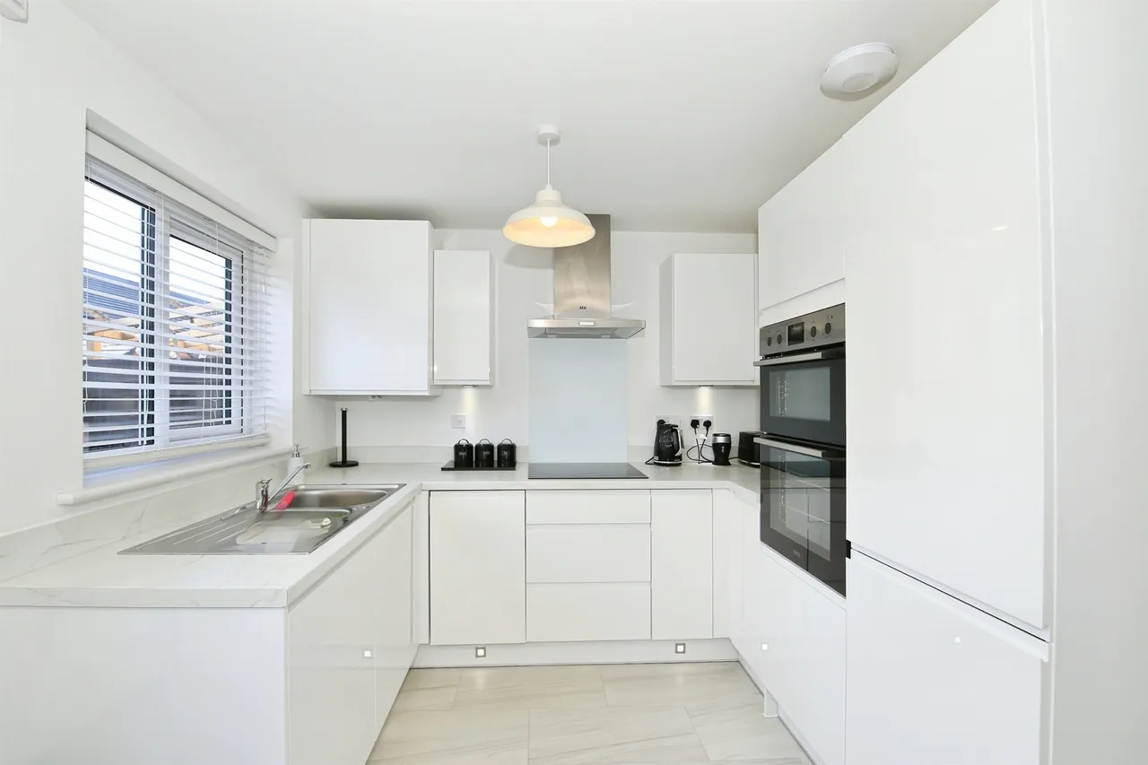 Tayberry Way, Peterborough, PE7, photo 3