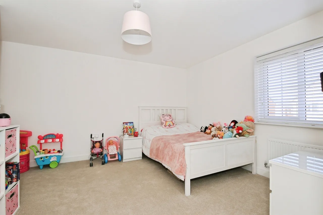Tayberry Way, Peterborough, PE7, photo 11
