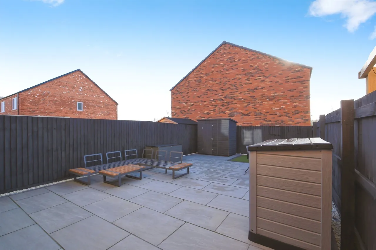 Tayberry Way, Peterborough, PE7, photo 17