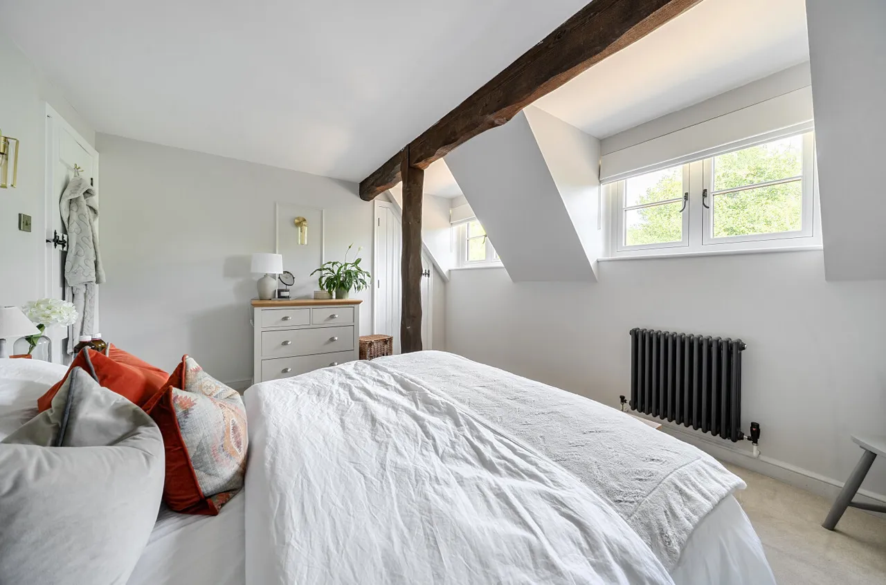 Upper Verran Road, Camberley, Surrey, GU15 2JL, photo 12