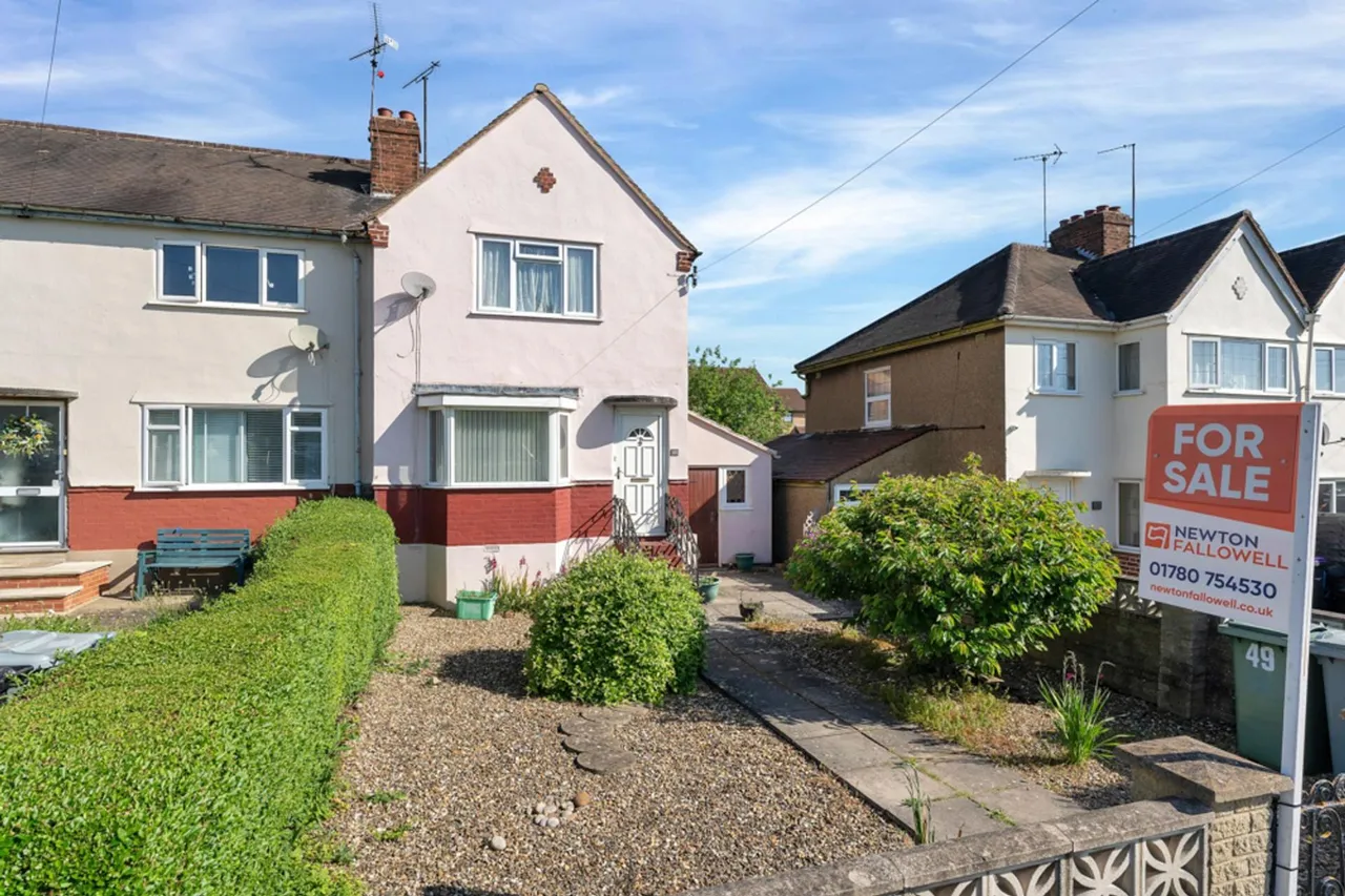 2 bed house for sale, Drift Road, Stamford, PE9