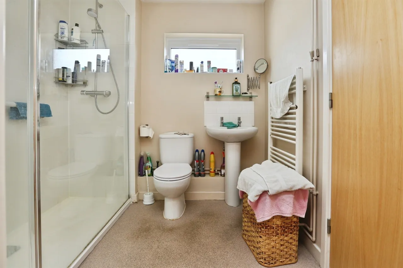 James Road, Gosport, PO13, photo 9
