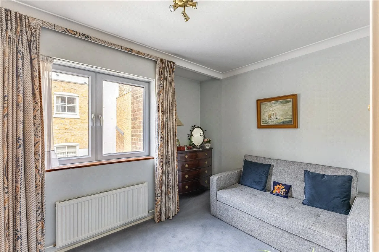 Shaftesbury Mews, London, W8, photo 10