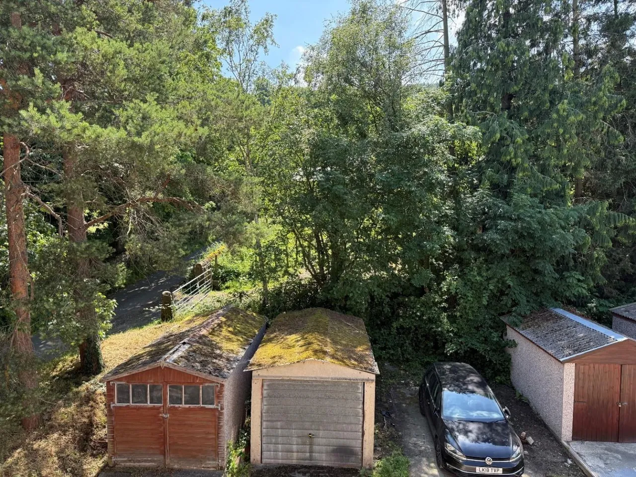 Birdcage Court, Otley, LS21, photo 11