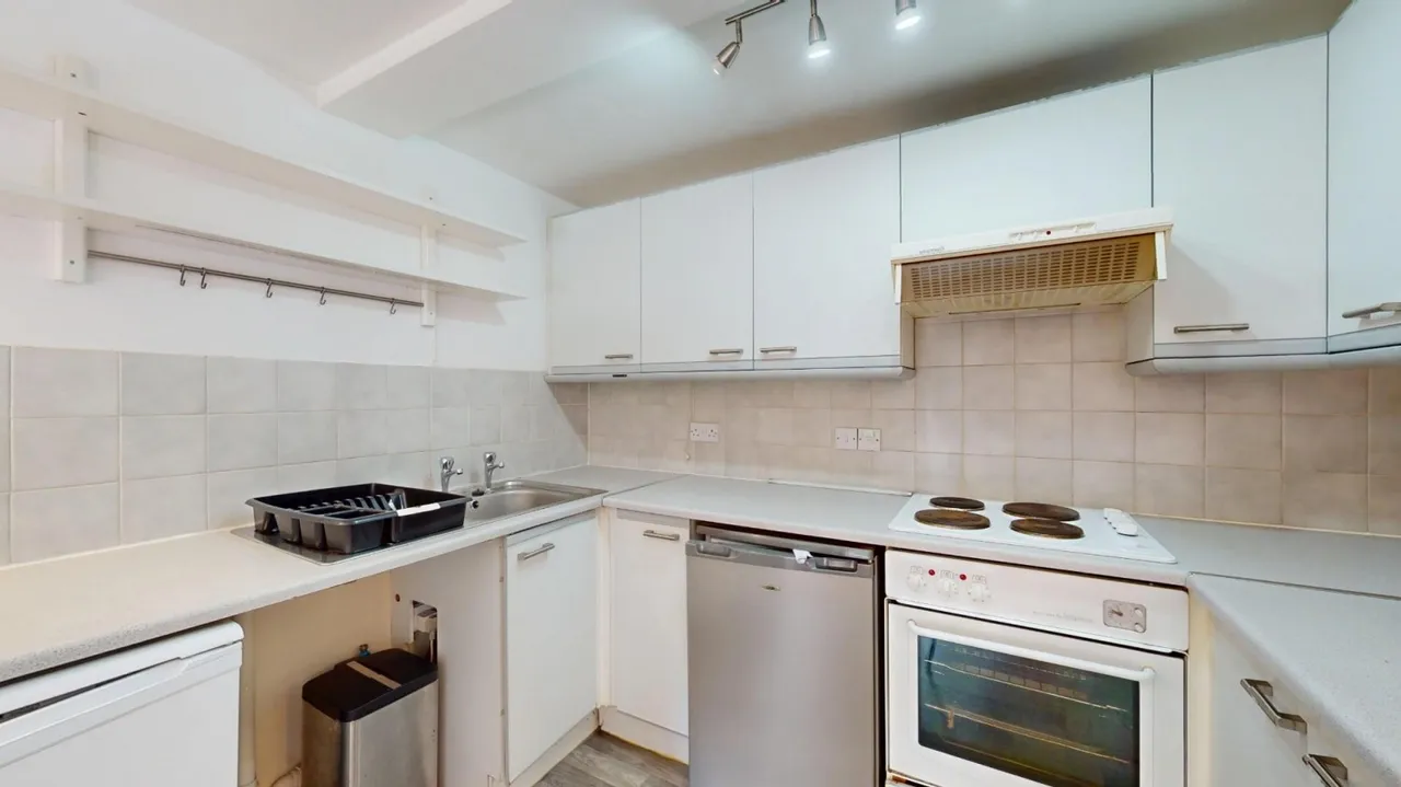 Birdcage Court, Otley, LS21, photo 3