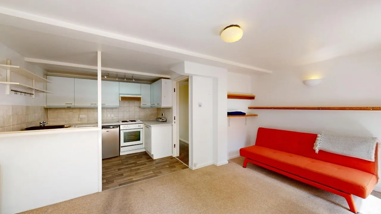 Birdcage Court, Otley, LS21, photo 4