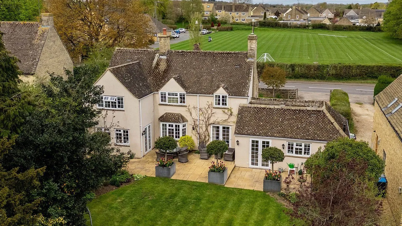 Station Road, Shipton-under-Wychwood, OX7, photo 13