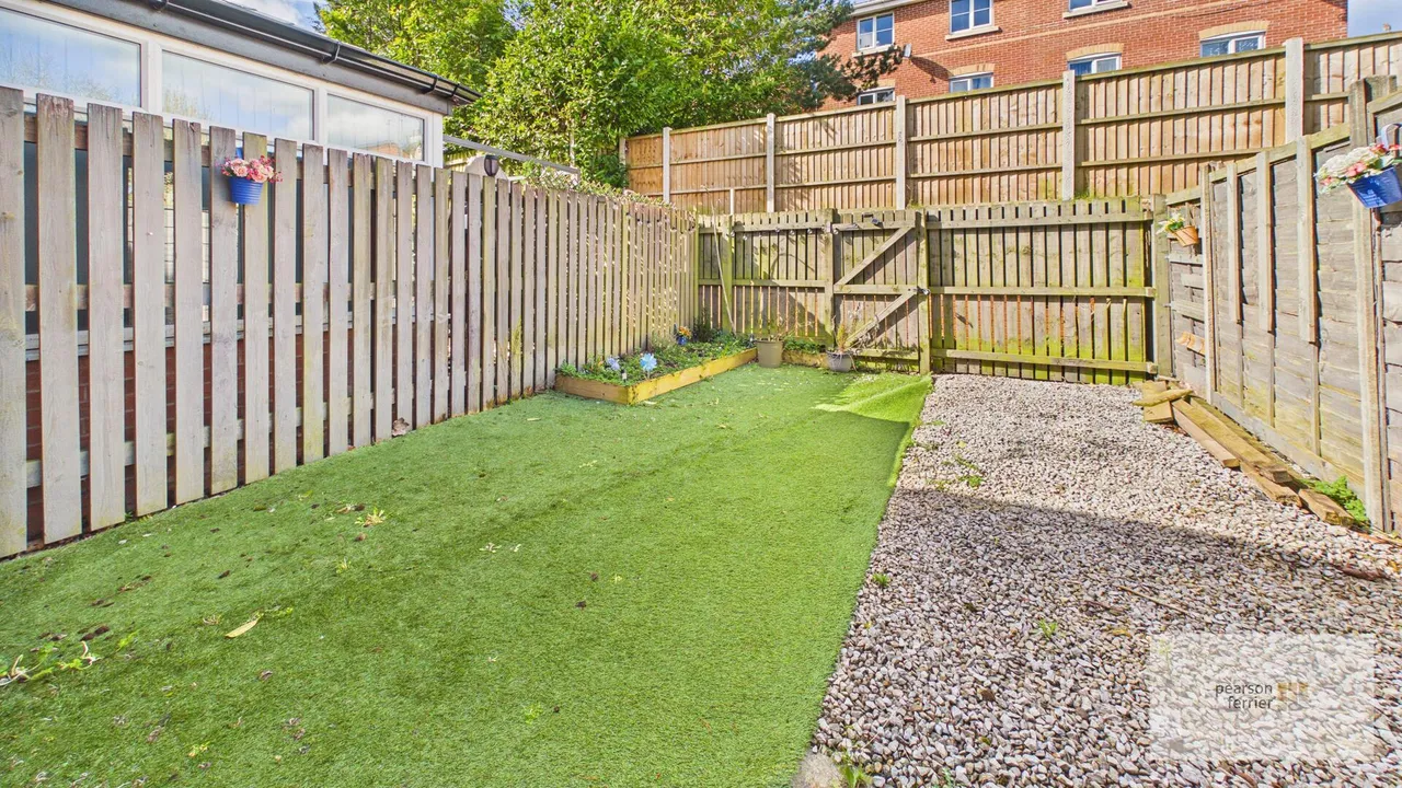 Kingsdale Close, Bury, Lancashire, BL9 9GJ, photo 7