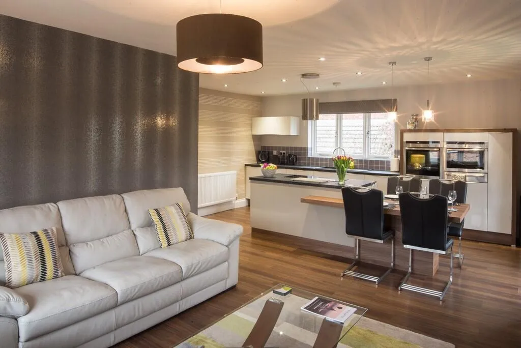 The Avenue, Alderley Edge, SK9, photo 2
