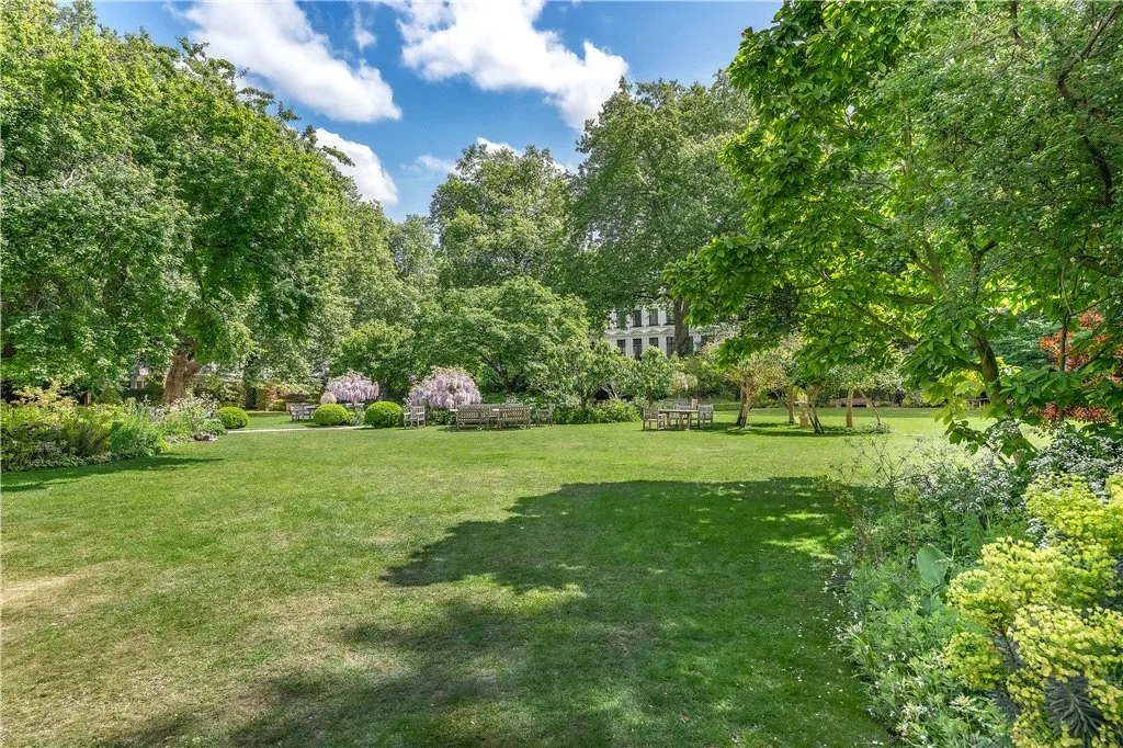 Cleveland Square, London, W2 6, photo 23