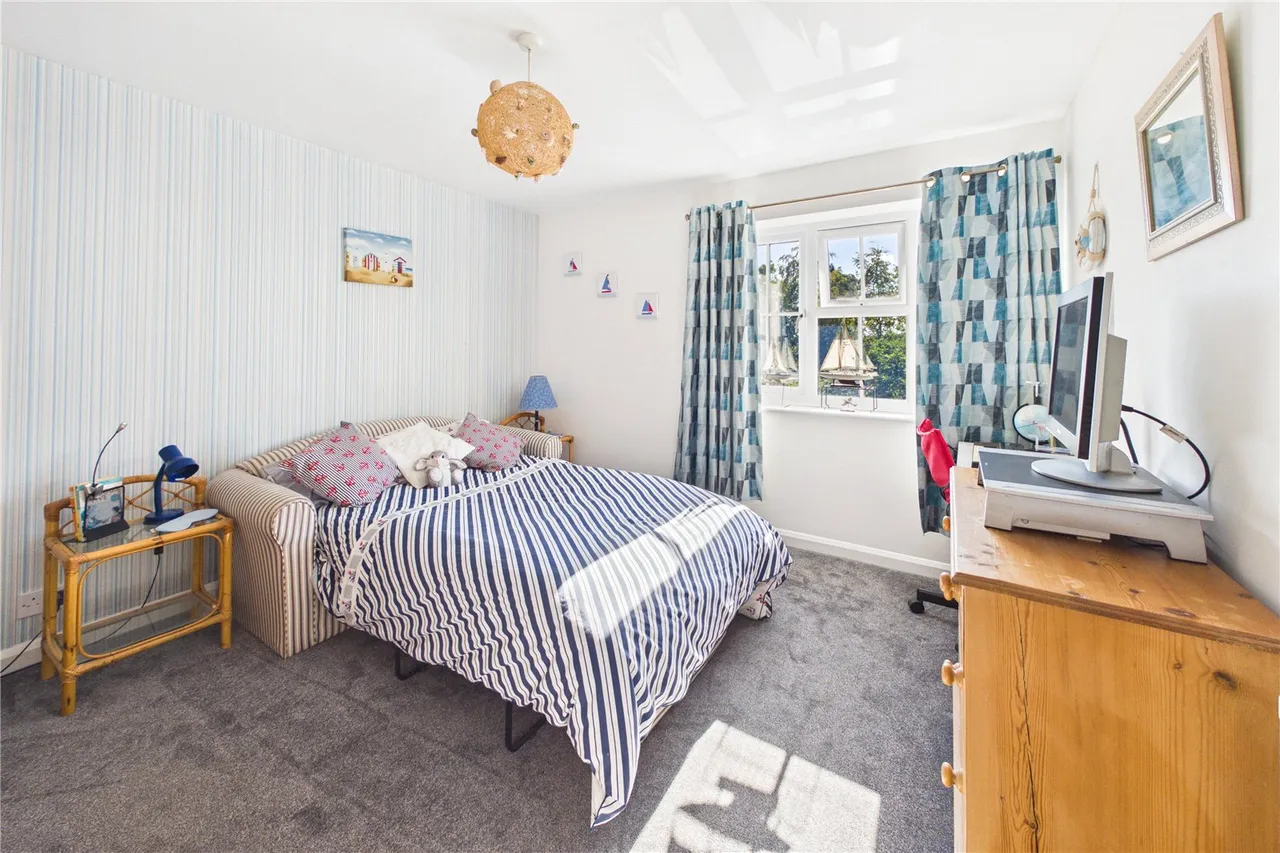 Elm Road, Sherborne St. John, RG24, photo 18