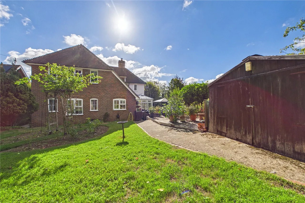 Elm Road, Sherborne St. John, RG24, photo 12