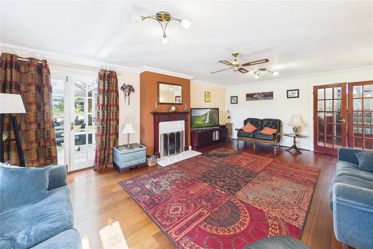 Elm Road, Sherborne St. John, RG24, photo 4