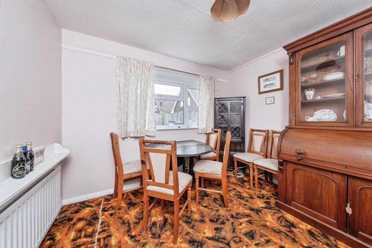 Marlow Drive, Newport Pagnell, MK16, photo 6