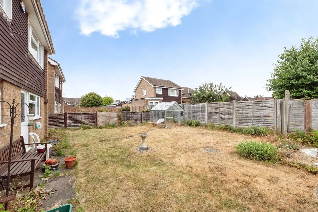 Marlow Drive, Newport Pagnell, MK16, photo 5
