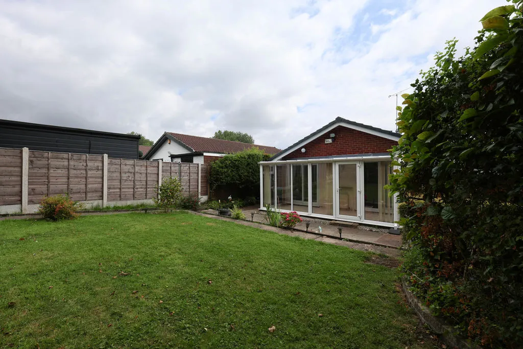 Shawclough Way, Rochdale OL12 7HF, photo 19