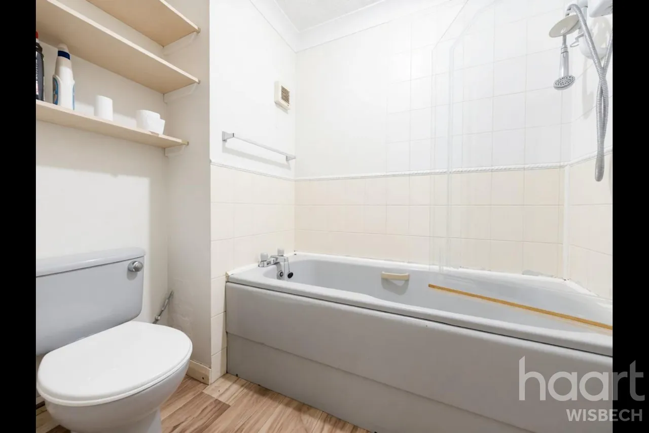 Wedgwood Drive, Wisbech, PE13, photo 8
