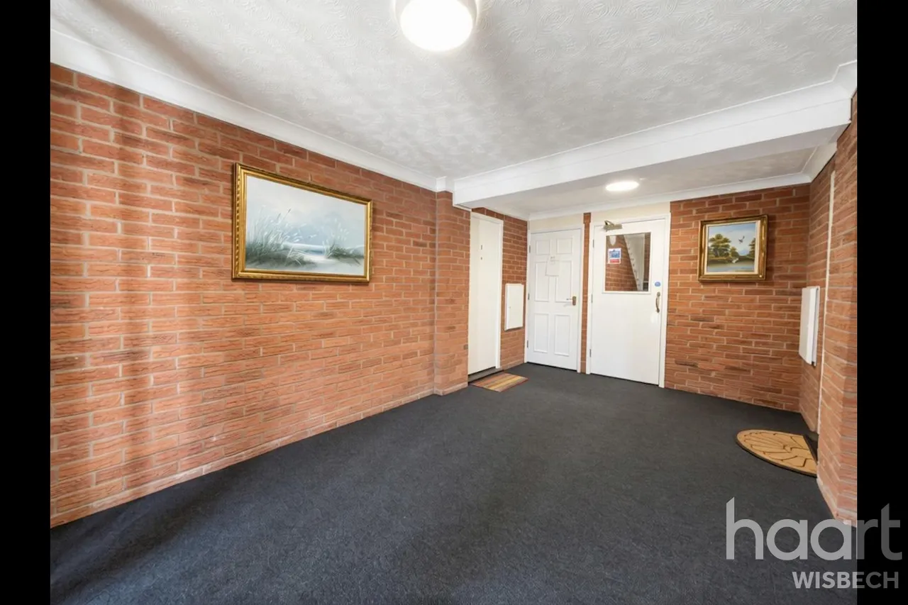 Wedgwood Drive, Wisbech, PE13, photo 11