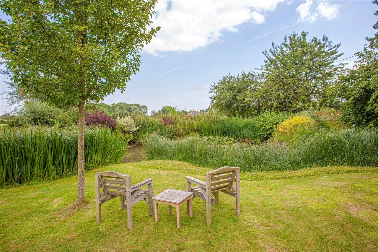 Dallinghoo, Woodbridge, IP13, photo 31
