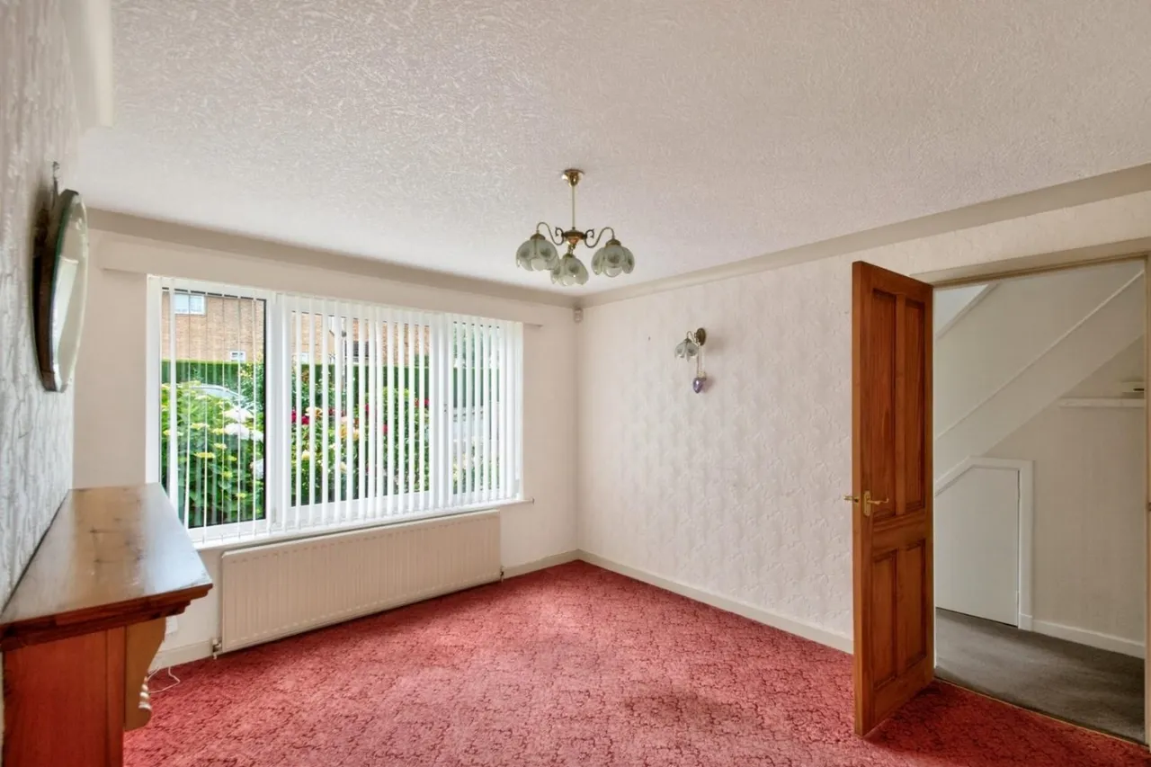 Hill Top Drive, HG1, photo 6