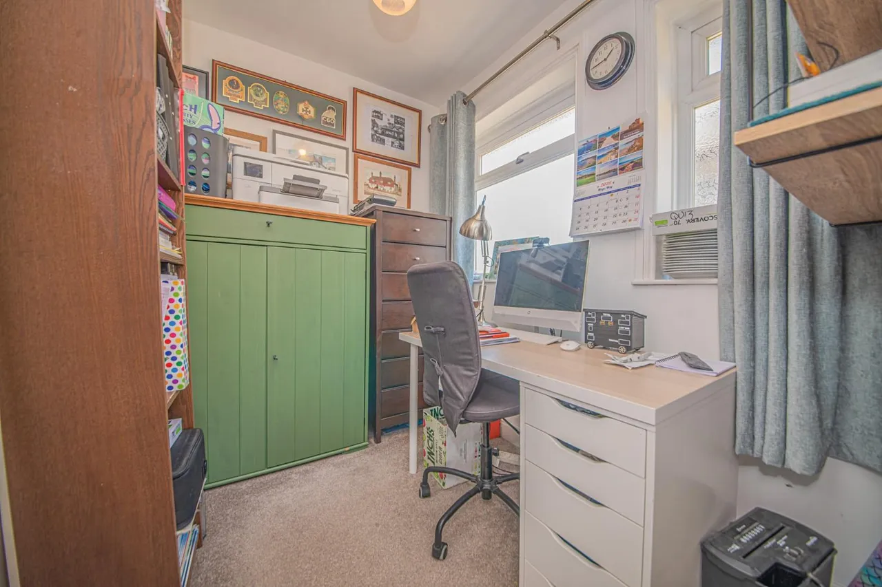 Brookwood Avenue, Eastleigh, SO50 9EN, photo 11