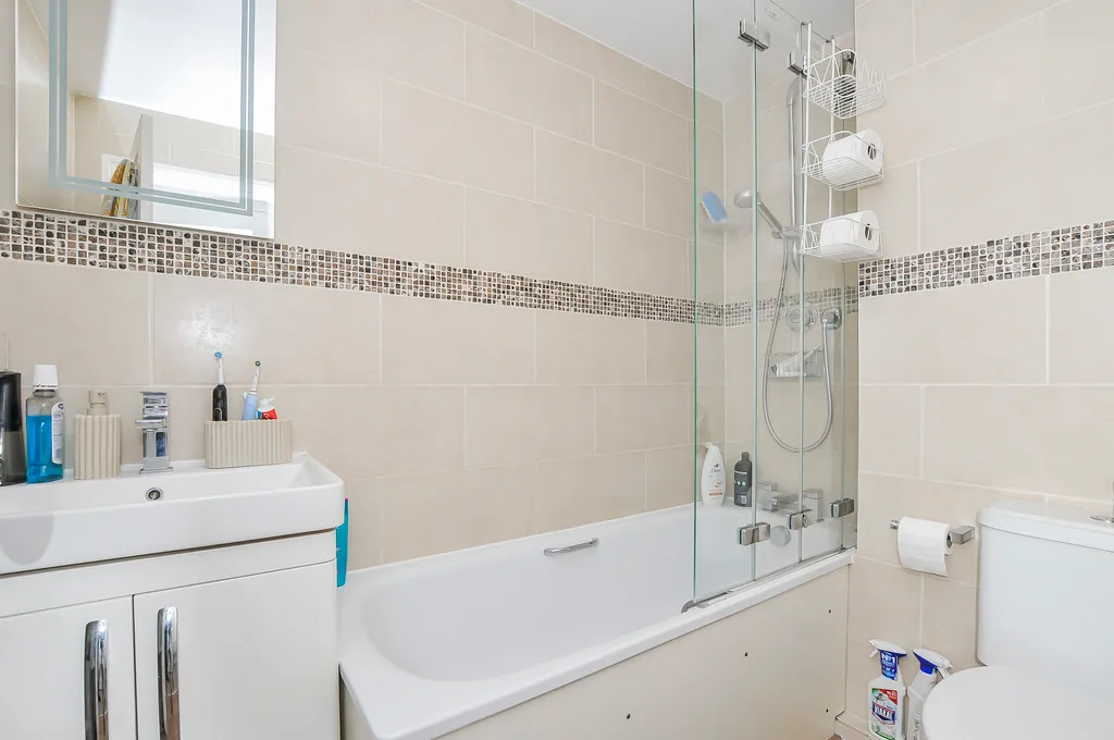 Bawtree Road, North Uxbridge, UB8, photo 3