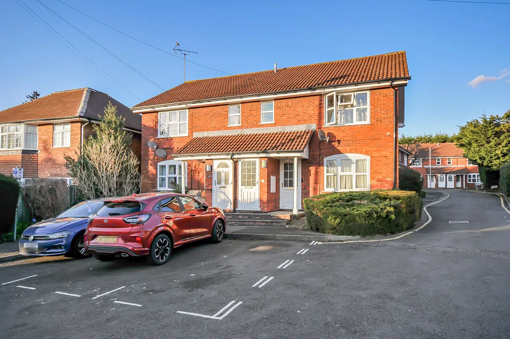Bawtree Road, North Uxbridge, UB8, photo 11