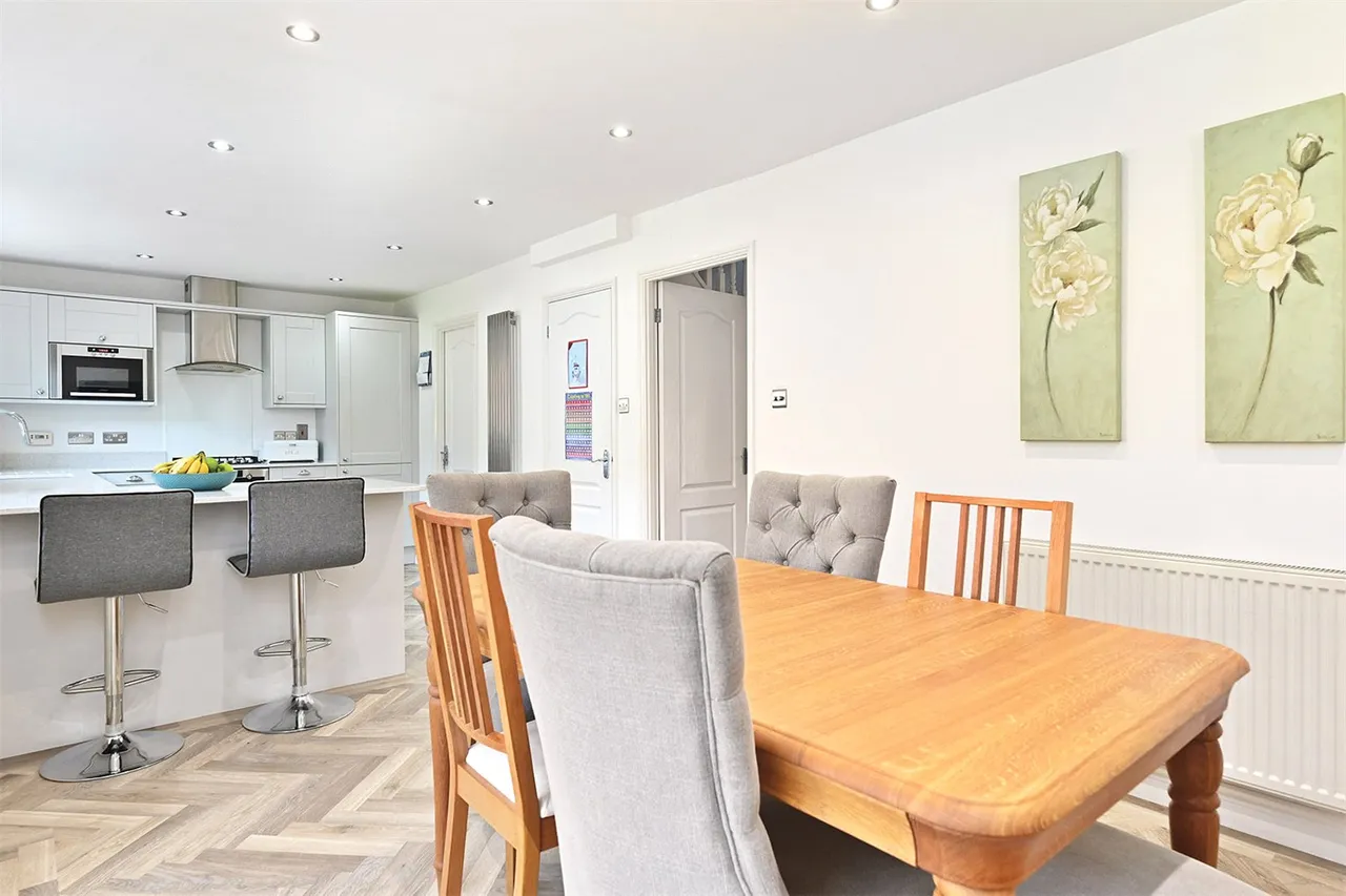 Danvers Drive, Church Crookham, Fleet, Hampshire, GU52 0ZD, photo 7