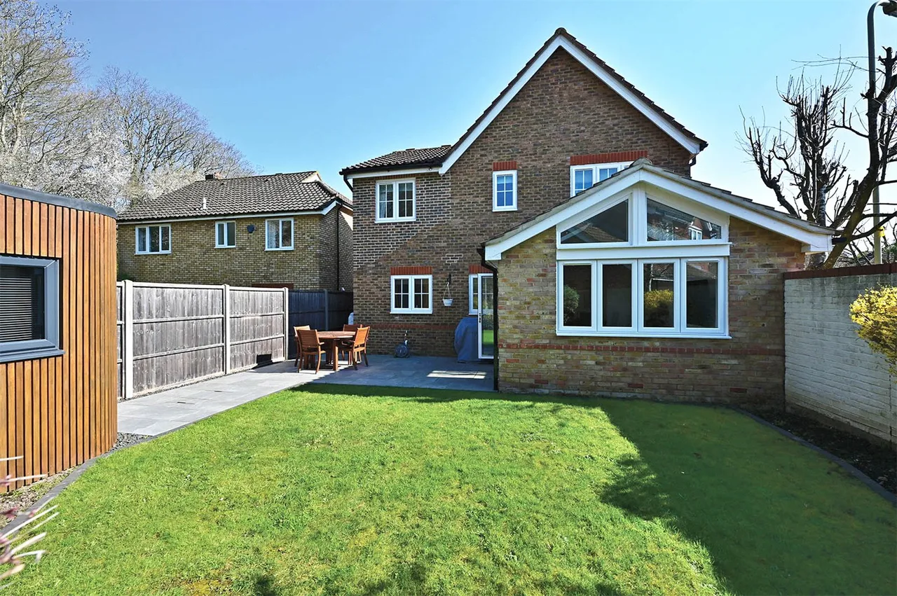 Danvers Drive, Church Crookham, Fleet, Hampshire, GU52 0ZD, photo 16