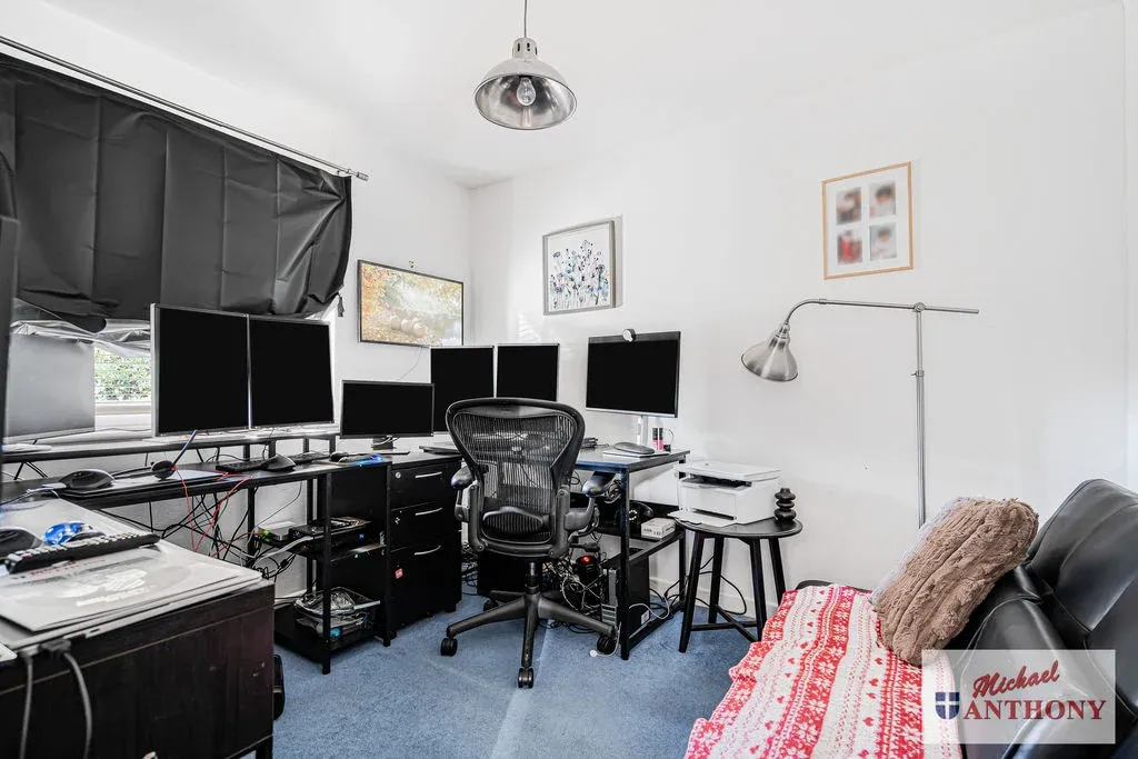 Colesbourne Drive, Downhead Park, MK15, photo 17