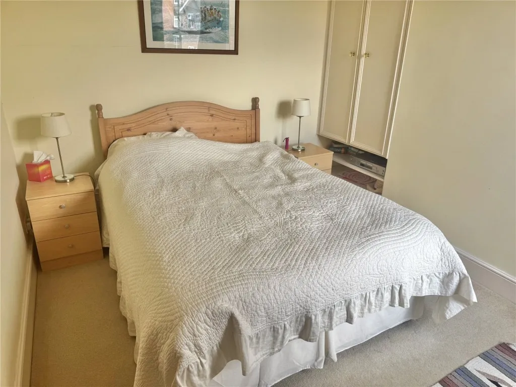 Lymington, Hampshire, photo 9