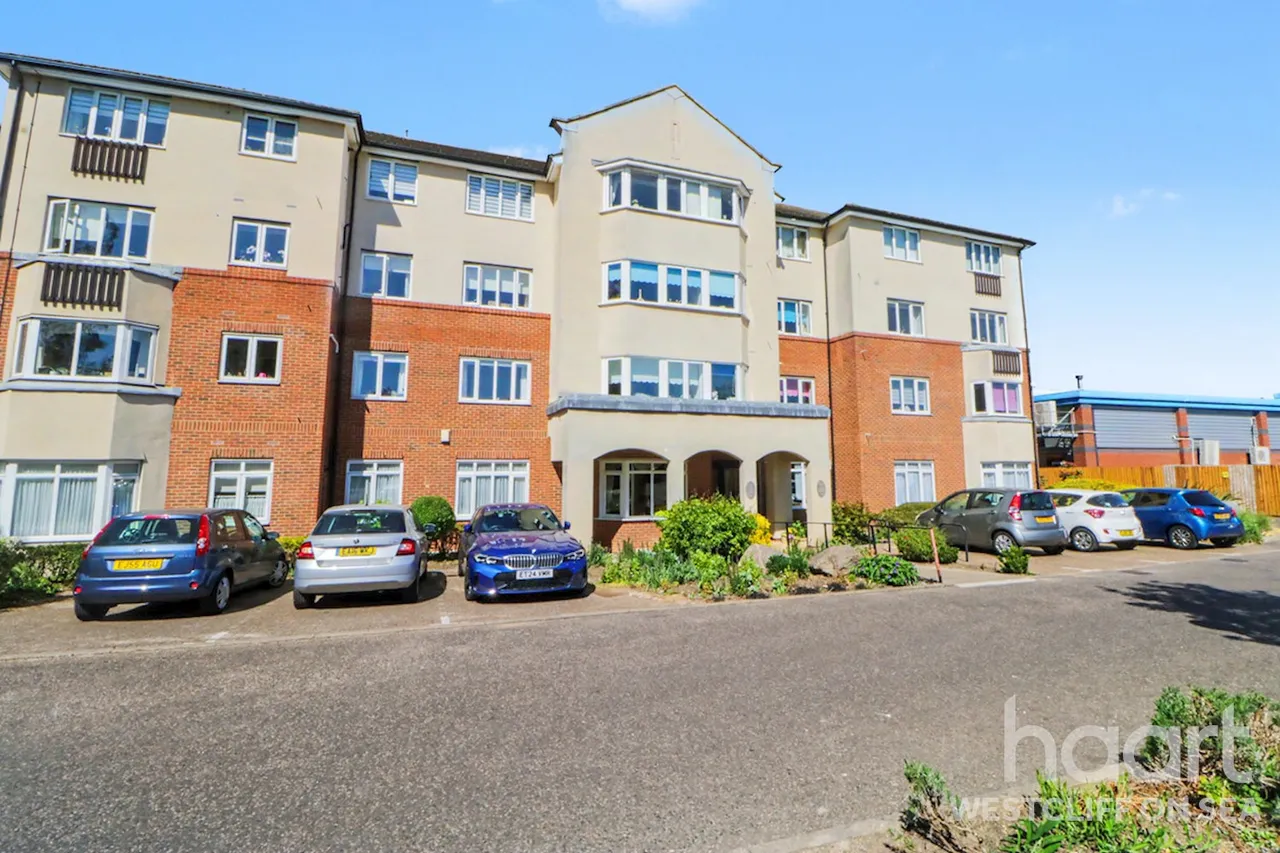Crowstone Road, Westcliff-On-Sea, SS0, photo 16