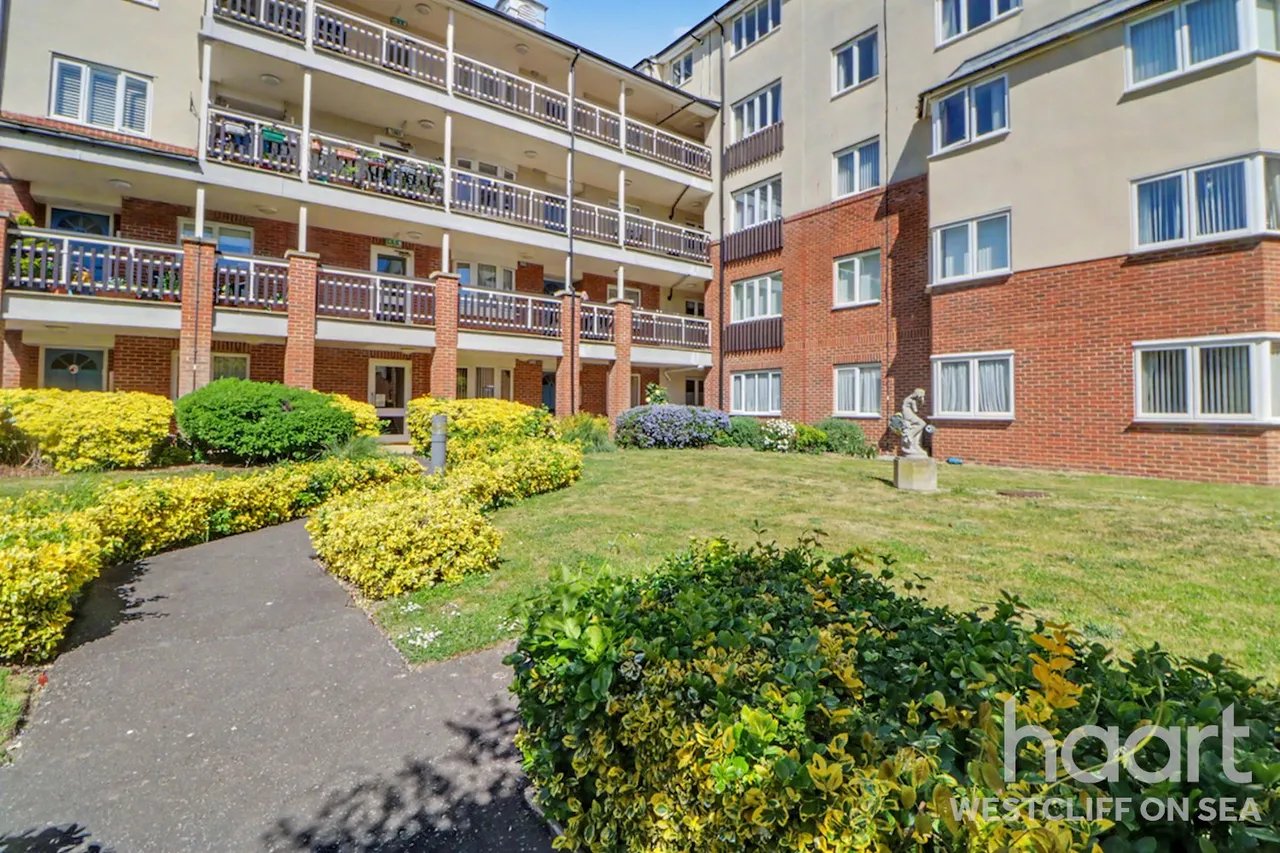 Crowstone Road, Westcliff-On-Sea, SS0, photo 13