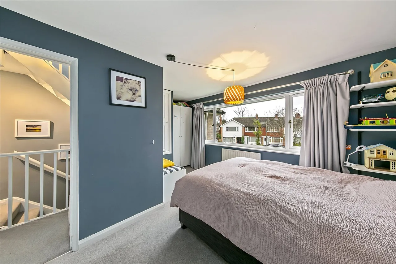 Elizabeth Gardens, Sunbury On Thames, TW16, photo 12