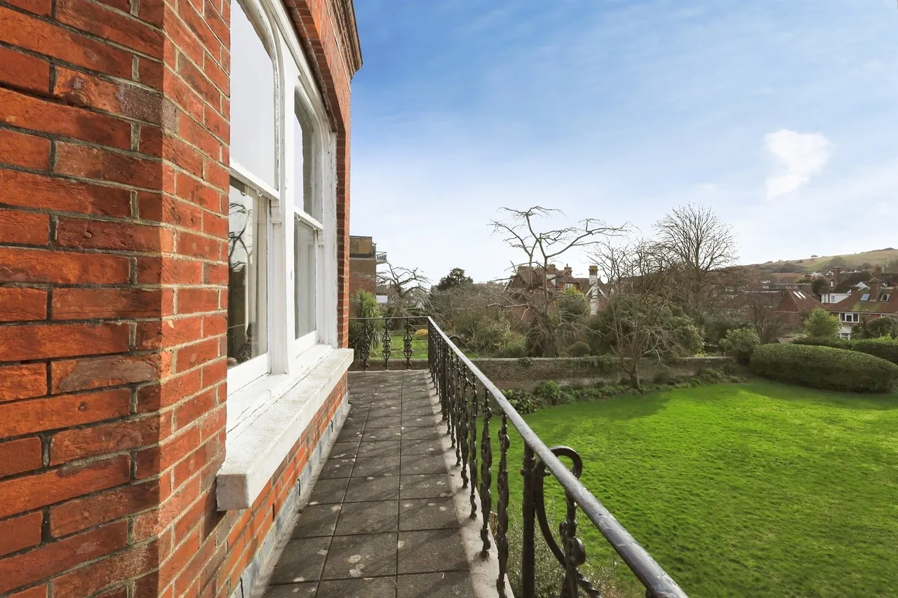 Staveley Road, Eastbourne, BN20, photo 17