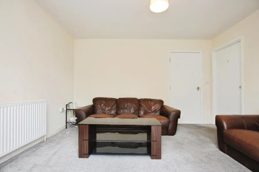St. Teresas Court, Filton, BS34, photo 3