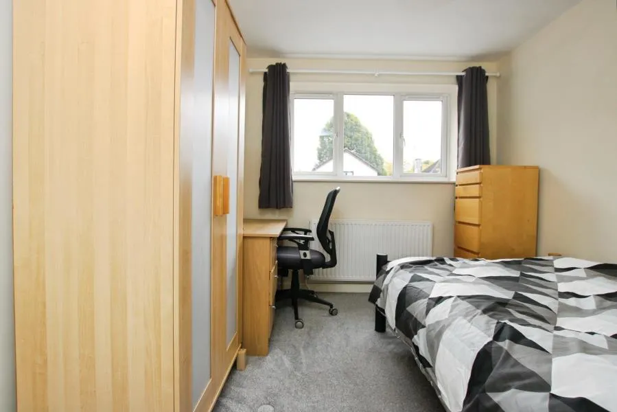 St. Teresas Court, Filton, BS34, photo 13