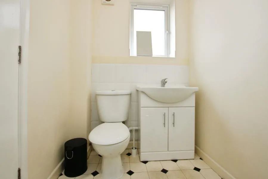 St. Teresas Court, Filton, BS34, photo 7