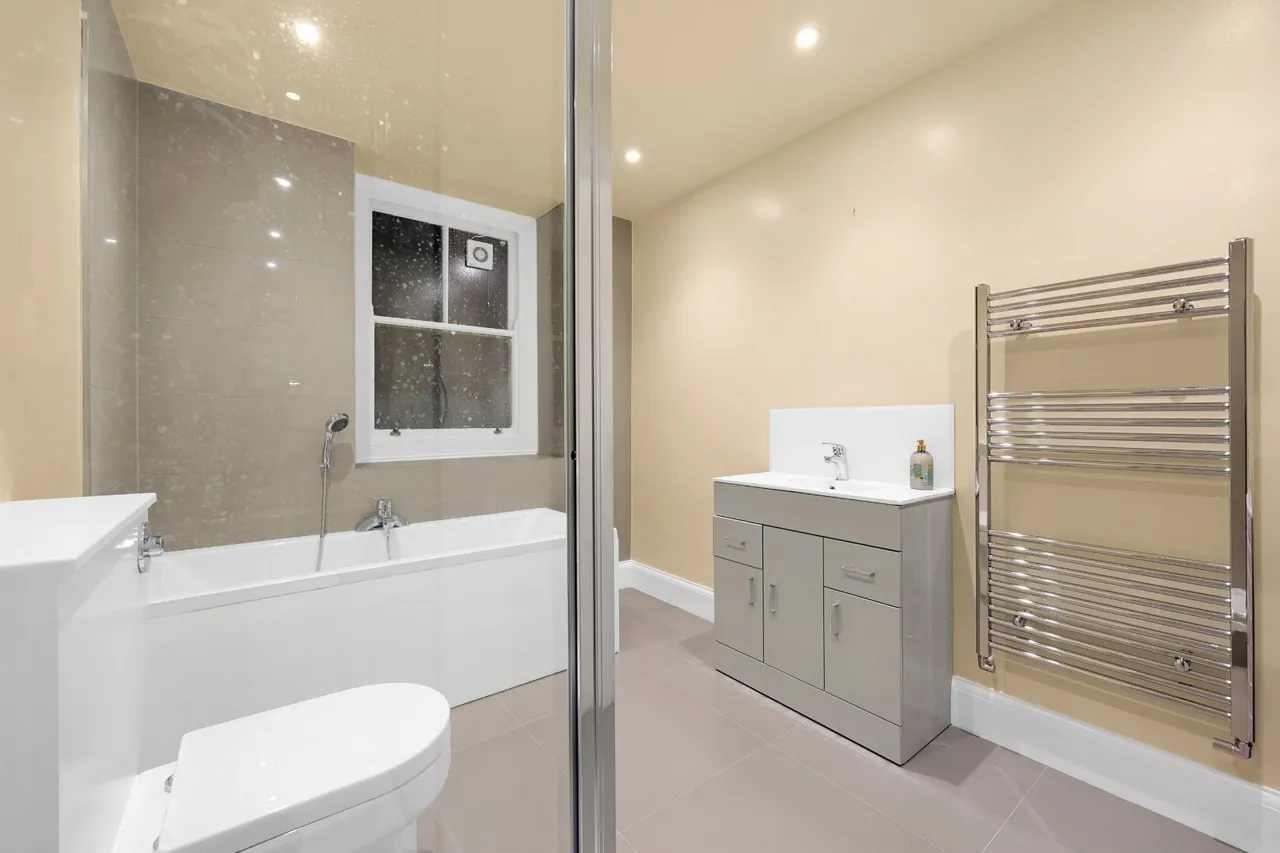 Clerkenwell Road, Clerkenwell, EC1M, photo 20