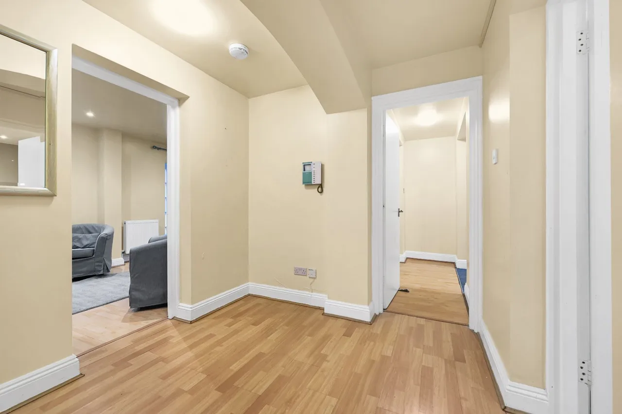 Clerkenwell Road, Clerkenwell, EC1M, photo 17