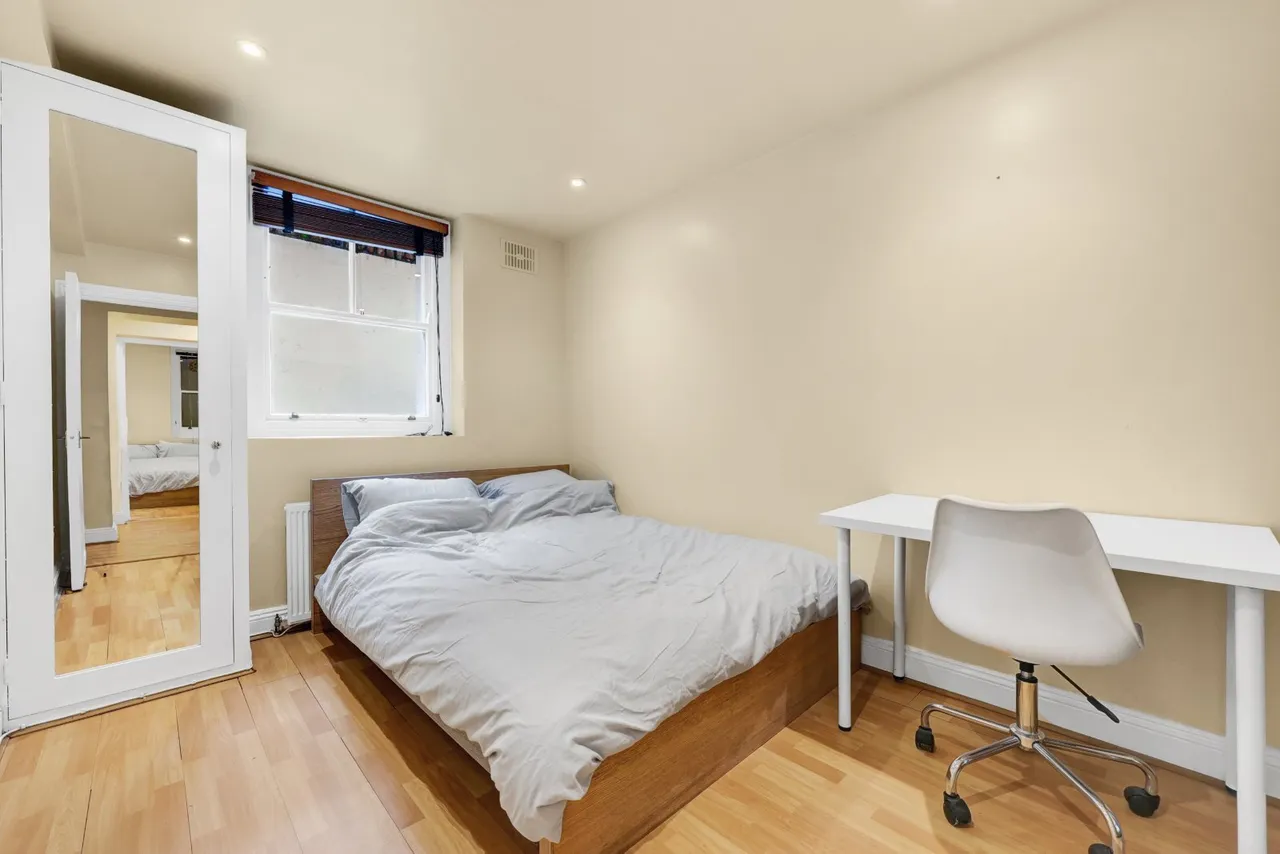 Clerkenwell Road, Clerkenwell, EC1M, photo 10