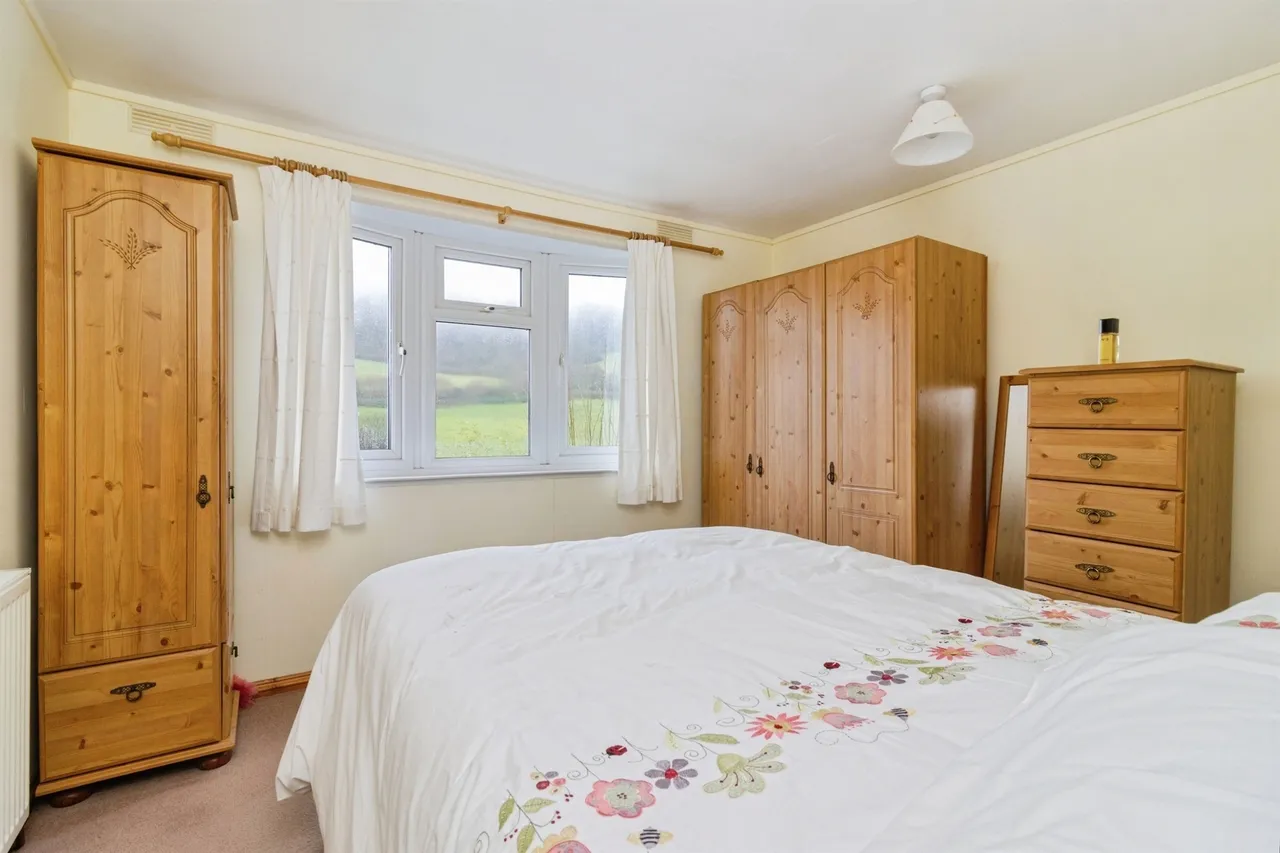 Totnes Road, Paignton, TQ4, photo 11