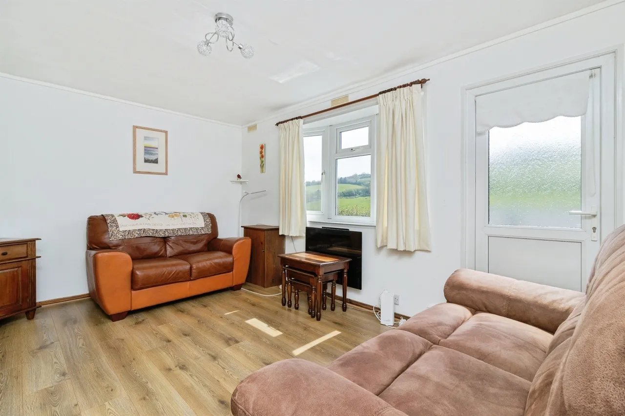 Totnes Road, Paignton, TQ4, photo 4