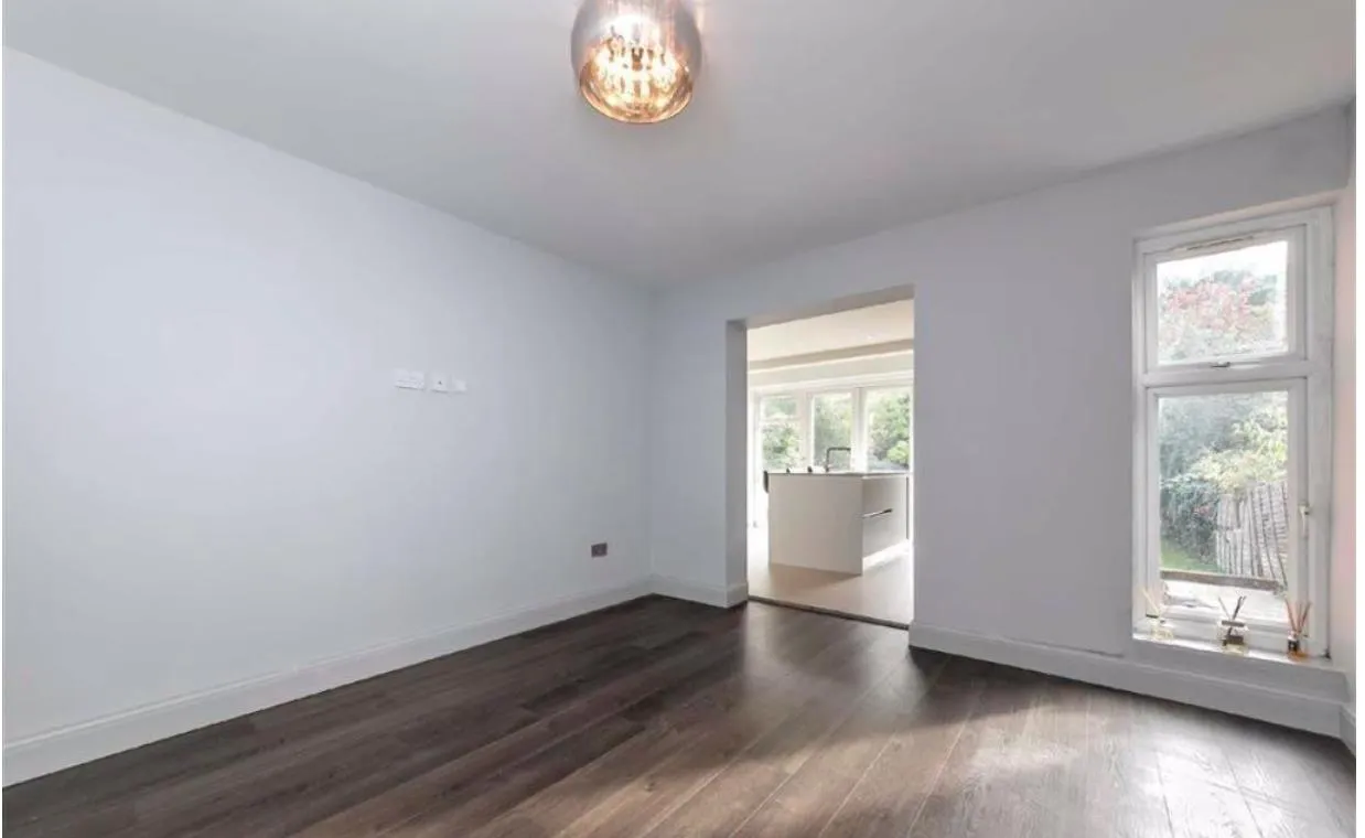 Goodwyn Avenue, Mill Hill, NW7, London, photo 6