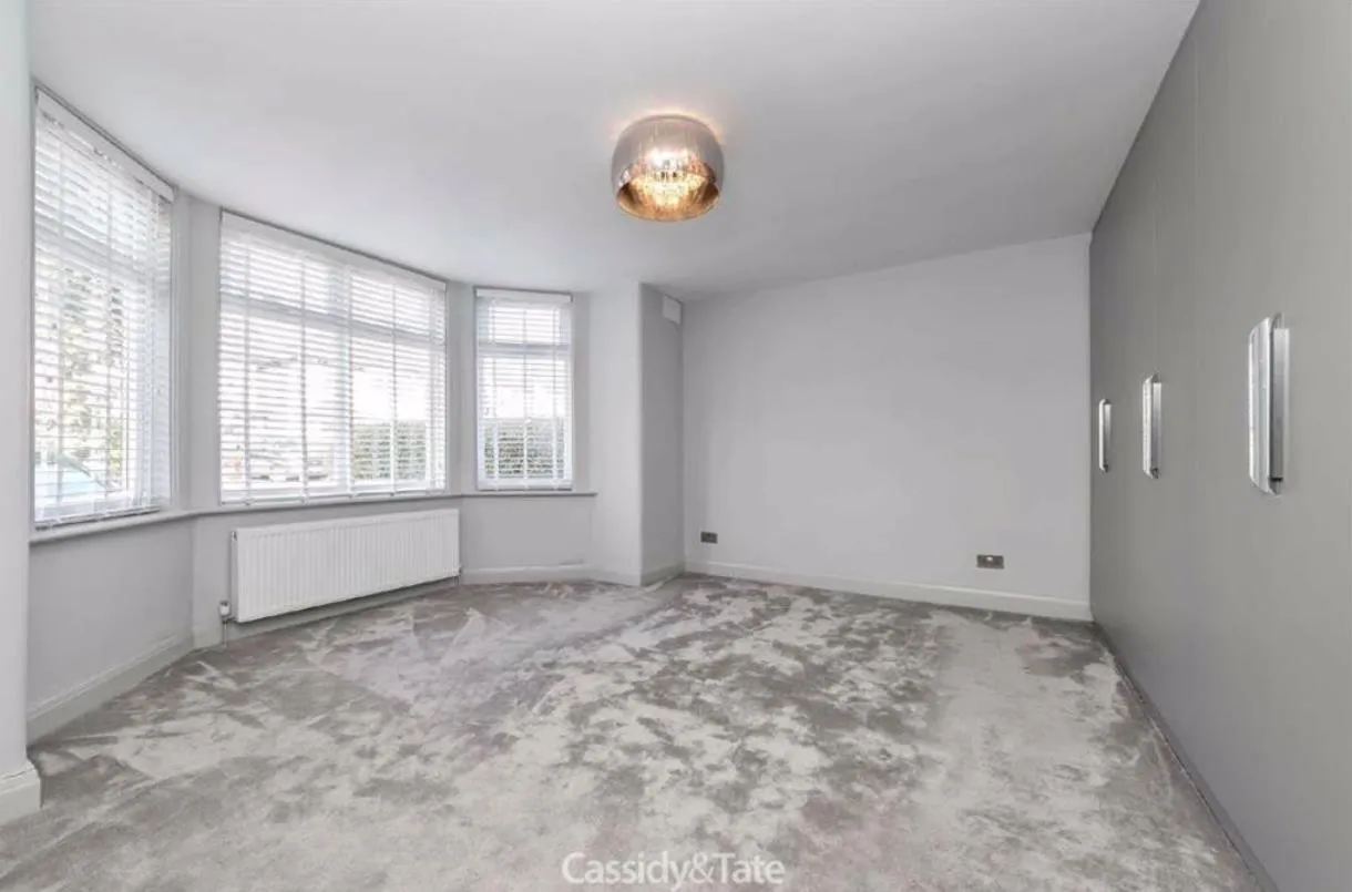 Goodwyn Avenue, Mill Hill, NW7, London, photo 8